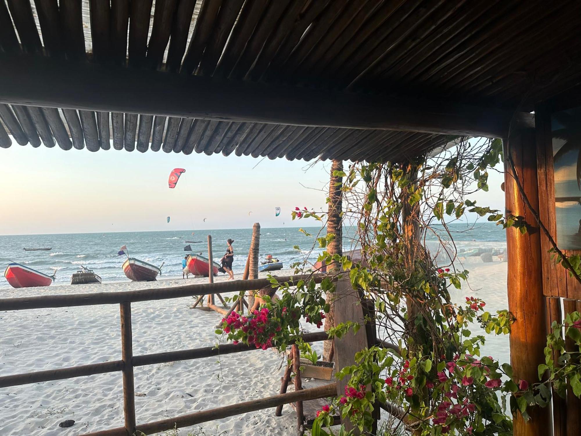 La Vista Suites Prea Luaran gambar
